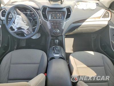 Zdjęcie 8 z 13 samochodu: 2017 HYUNDAI SANTA FE SE VIN:KM8SM4HF1HU251297 - miniatura