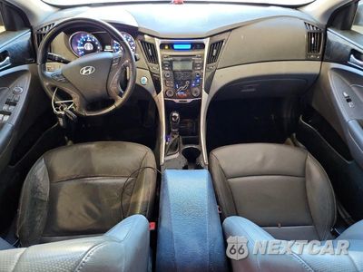 Zdjęcie 8 z 12 samochodu: 2013 HYUNDAI SONATA LIMITED VIN:5NPEC4AC2DH542514 - miniatura