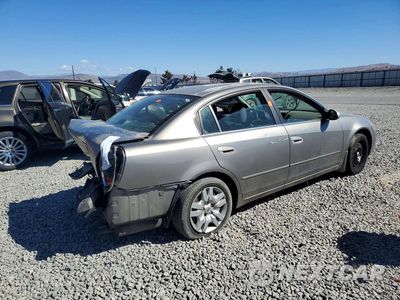 Trzecie zdjęcie samochodu z tyłu: 2005 NISSAN ALTIMA 2.5 VIN:1N4AL11D15N928015 - miniatura