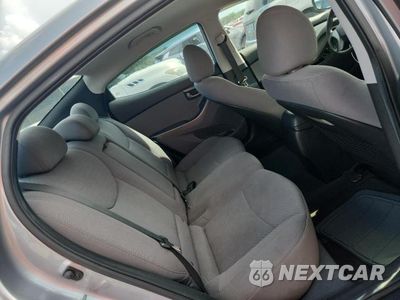 Zdjęcie 10 z 12 samochodu: 2016 HYUNDAI ELANTRA SE VIN:5NPDH4AE6GH721562 - miniatura