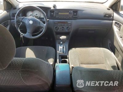 Zdjęcie 8 z 12 samochodu: 2006 TOYOTA COROLLA S VIN:1NXBR32E46Z726255 - miniatura