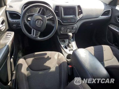 Zdjęcie 8 z 13 samochodu: 2019 JEEP CHEROKEE LATITUDE VIN:1C4PJLCB4KD439417 - miniatura