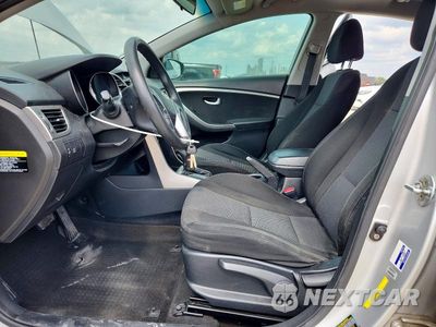 Zdjęcie 7 z 12 samochodu: 2017 HYUNDAI ELANTRA GT BASE VIN:KMHD35LH8HU373326 - miniatura