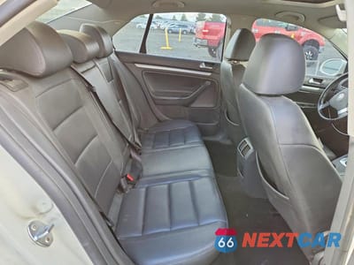 Zdjęcie 10 z 12 samochodu: 2008 VOLKSWAGEN JETTA SE VIN:3VWRM71K28M071601 - miniatura