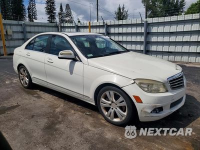 Czwarte zdjęcie samochodu z boku: 2008 MERCEDES-BENZ C 300 VIN:WDDGF54X98F090894 - miniatura
