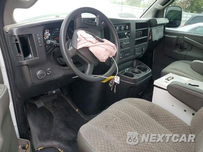 Zdjęcie 8 z 13 samochodu: 2024 CHEVROLET EXPRESS G2500 VIN:1GCWGAFP0R1249793 - miniatura