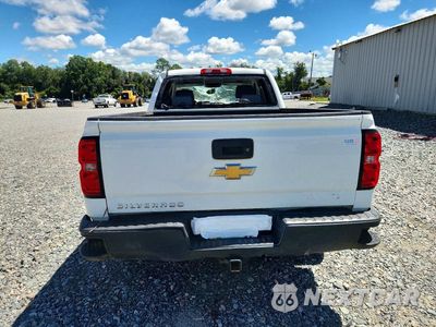 Zdjęcie 6 z 12 samochodu: 2017 CHEVROLET SILVERADO K1500 VIN:1GCVKNEC8HZ193831 - miniatura