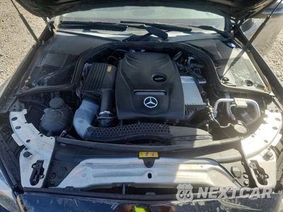 Zdjęcie 11 z 12 samochodu: 2017 MERCEDES-BENZ C 300 VIN:55SWF4JB1HU213891 - miniatura