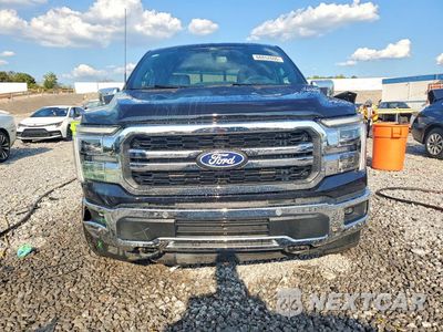 Piąte zdjęcie samochodu w środku: 2026 FORD F150 LARIAT VIN:1FTFW5L54TKE17367 - miniatura
