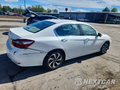 Trzecie zdjęcie samochodu z tyłu: 2017 HONDA ACCORD EXL VIN:1HGCR2F86HA086384 - miniatura