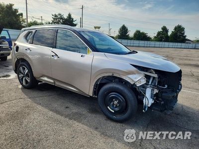 Czwarte zdjęcie samochodu z boku: 2024 NISSAN ROGUE SL VIN:JN8BT3CB3RW179891 - miniatura