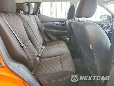 Zdjęcie 10 z 12 samochodu: 2017 NISSAN ROGUE SPORT SV VIN:JN1BJ1CRXHW110779 - miniatura