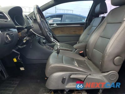 Zdjęcie 7 z 13 samochodu: 2010 VOLKSWAGEN GTI VIN:WVWFD7AJ1AW220339 - miniatura