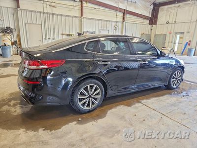 Trzecie zdjęcie samochodu z tyłu: 2020 KIA OPTIMA EX VIN:5XXGU4L14LG427022 - miniatura
