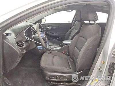Zdjęcie 7 z 13 samochodu: 2019 CHEVROLET MALIBU LT VIN:1G1ZD5ST1KF134332 - miniatura