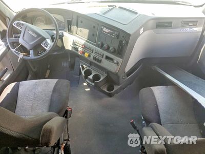 Zdjęcie 8 z 13 samochodu: 2022 FREIGHTLINER CASCADIA 126 SEMI TRUCK VIN:3AKJHHDR2NSNK9005 - miniatura