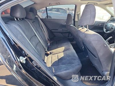 Zdjęcie 10 z 13 samochodu: 2016 HONDA ACCORD EX VIN:1HGCR2F76GA165530 - miniatura