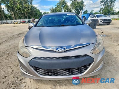 Piąte zdjęcie samochodu w środku: 2013 HYUNDAI SONATA HYBRID VIN:KMHEC4A42DA094755 - miniatura