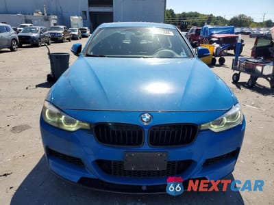 Piąte zdjęcie samochodu w środku: 2017 BMW 3ER 340 XI VIN:WBA8B7C53HK858346 - miniatura