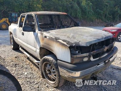 Czwarte zdjęcie samochodu z boku: 2003 CHEVROLET SILVERADO K1500 VIN:1GCEK19T43Z216257 - miniatura