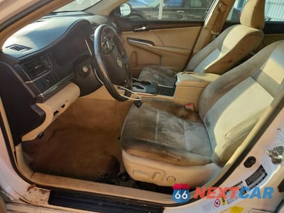 Zdjęcie 7 z 12 samochodu: 2014 TOYOTA CAMRY HYBRID XLE VIN:4T1BD1FK5EU118777 - miniatura
