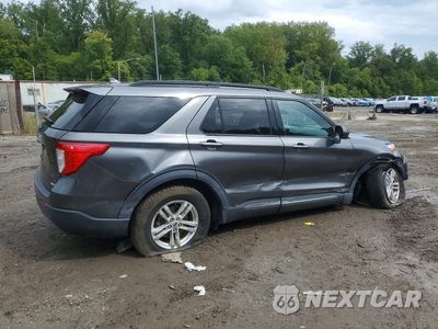 Trzecie zdjęcie samochodu z tyłu: 2020 FORD EXPLORER XLT VIN:1FMSK8DHXLGC06032 - miniatura