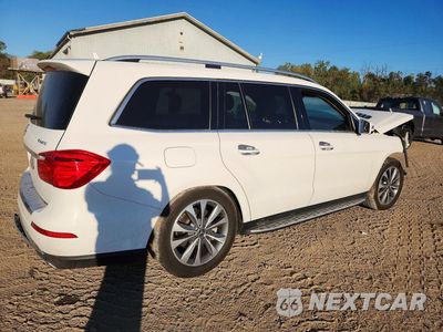 Trzecie zdjęcie samochodu z tyłu: 2015 MERCEDES-BENZ GL 450 4MATIC VIN:4JGDF6EE7FA504888 - miniatura