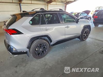 Trzecie zdjęcie samochodu z tyłu: 2022 TOYOTA RAV4 XSE VIN:JTME6RFV4ND530774 - miniatura