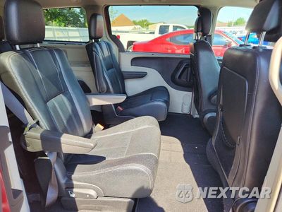 Zdjęcie 11 z 13 samochodu: 2015 CHRYSLER TOWN & COUNTRY TOURING VIN:2C4RC1BG1FR662134 - miniatura