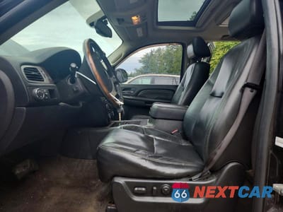 Zdjęcie 7 z 13 samochodu: 2009 GMC YUKON DENALI VIN:1GKFK03229R241671 - miniatura