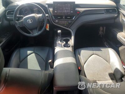Zdjęcie 8 z 13 samochodu: 2022 TOYOTA CAMRY SE VIN:4T1G11AK1NU716175 - miniatura