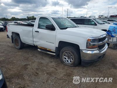 Czwarte zdjęcie samochodu z boku: 2016 CHEVROLET SILVERADO K1500 VIN:1GCNKNECXGZ256913 - miniatura