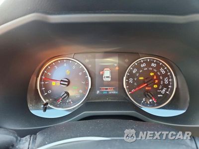 Zdjęcie 9 z 13 samochodu: 2022 TOYOTA RAV4 XLE PREMIUM VIN:JTMC1RFV4NJ023767 - miniatura