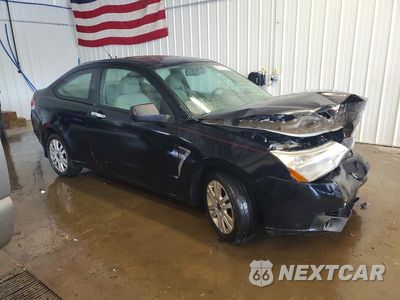 Czwarte zdjęcie samochodu z boku: 2008 FORD FOCUS SE VIN:1FAHP33N98W177040 - miniatura