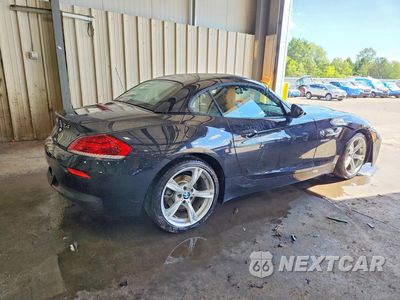 Trzecie zdjęcie samochodu z tyłu: 2016 BMW Z4 SDRIVE28I VIN:WBALL5C50G5A21002 - miniatura