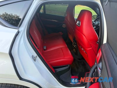 Zdjęcie 6 z 10 samochodu: 2017 BMW X6 X6 M VIN:5YMKW8C30H0U72441 - miniatura