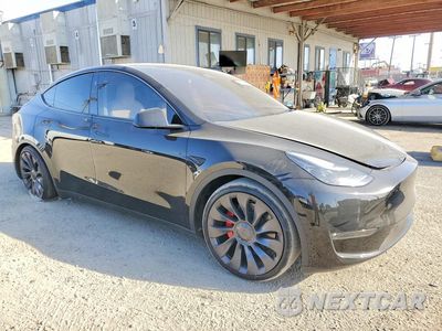 Czwarte zdjęcie samochodu z boku: 2025 TESLA MODEL Y VIN:7SAYGDEF5SF270982 - miniatura