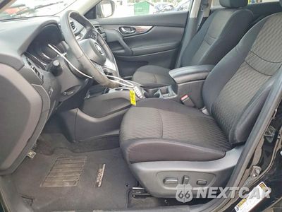 Zdjęcie 7 z 13 samochodu: 2018 NISSAN ROGUE SV VIN:5N1AT2MT1JC820935 - miniatura