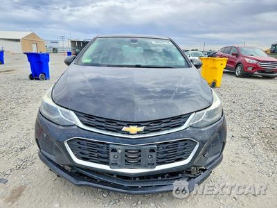 Piąte zdjęcie samochodu w środku: 2017 CHEVROLET CRUZE LT VIN:1G1BE5SMXH7238151 - miniatura