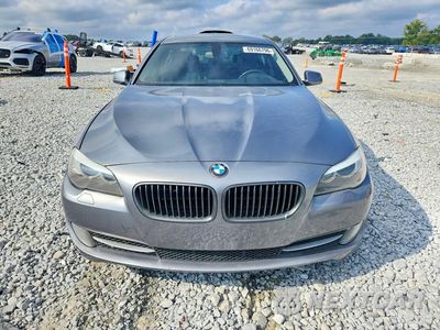 Piąte zdjęcie samochodu w środku: 2013 BMW 528 I VIN:WBAXG5C56DDY33067 - miniatura