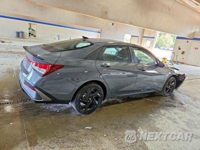 Trzecie zdjęcie samochodu z tyłu: 2026 HYUNDAI ELANTRA SEL SPORT VIN:KMHLM4DG3TU282241 - miniatura