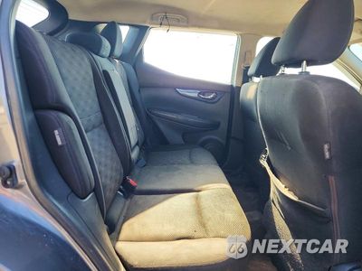 Zdjęcie 10 z 12 samochodu: 2020 NISSAN ROGUE SPORT SV VIN:JN1BJ1CV4LW543438 - miniatura
