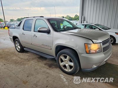 Czwarte zdjęcie samochodu z boku: 2007 CHEVROLET AVALANCHE K1500 VIN:3GNFK12387G124922 - miniatura