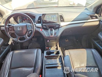 Zdjęcie 8 z 13 samochodu: 2018 HONDA ODYSSEY EXL VIN:5FNRL6H78JB098233 - miniatura