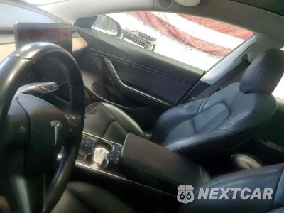 Zdjęcie 9 z 12 samochodu: 2018 TESLA MODEL 3 VIN:5YJ3E1EB2JF093623 - miniatura