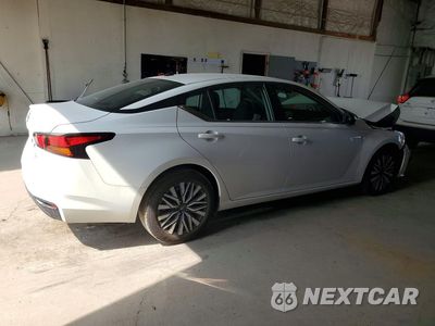 Trzecie zdjęcie samochodu z tyłu: 2026 NISSAN ALTIMA SV VIN:1N4BL4DV7TN307207 - miniatura
