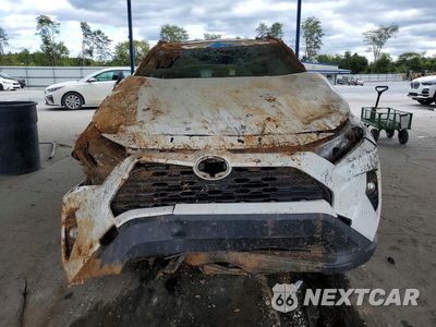 Piąte zdjęcie samochodu w środku: 2020 TOYOTA RAV4 XLE PREMIUM VIN:JTMC1RFV1LD518780 - miniatura