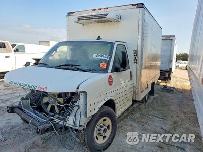 2023 GMC SAVANA REFRIGERATED BOX TRUCK 1GD07RFP2P1102677 - główne zdjęcie licytacji z USA - miniatura