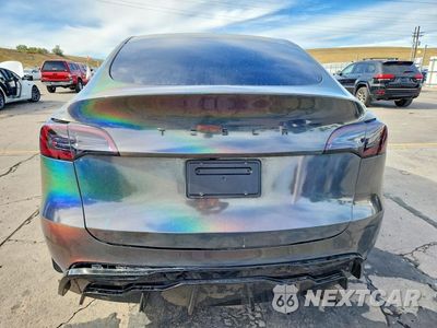 Zdjęcie 6 z 14 samochodu: 2023 TESLA MODEL Y VIN:7SAYGDEEXPF706952 - miniatura
