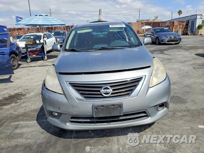 Piąte zdjęcie samochodu w środku: 2012 NISSAN VERSA 1.6 S VIN:3N1CN7AP7CL813901 - miniatura